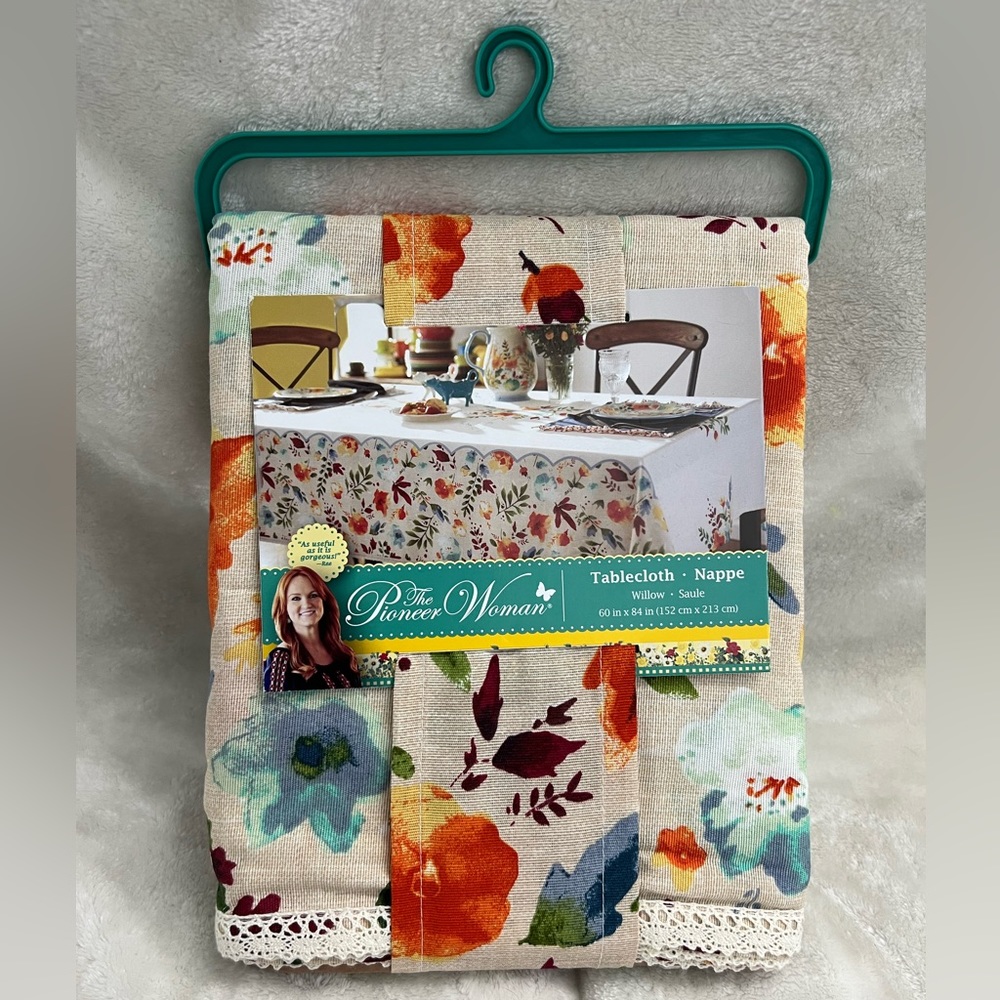NEW The Pioneer Woman Willow Tablecloth, 60"W x 84"L